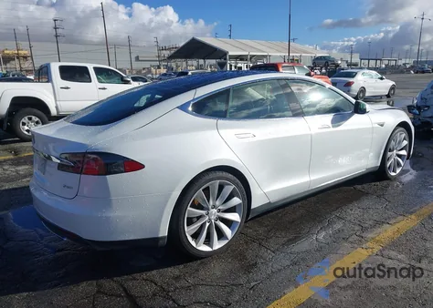 2014 Tesla Model S P85 из США, поврежденный, VIN 5YJSA1H17EFP42509
